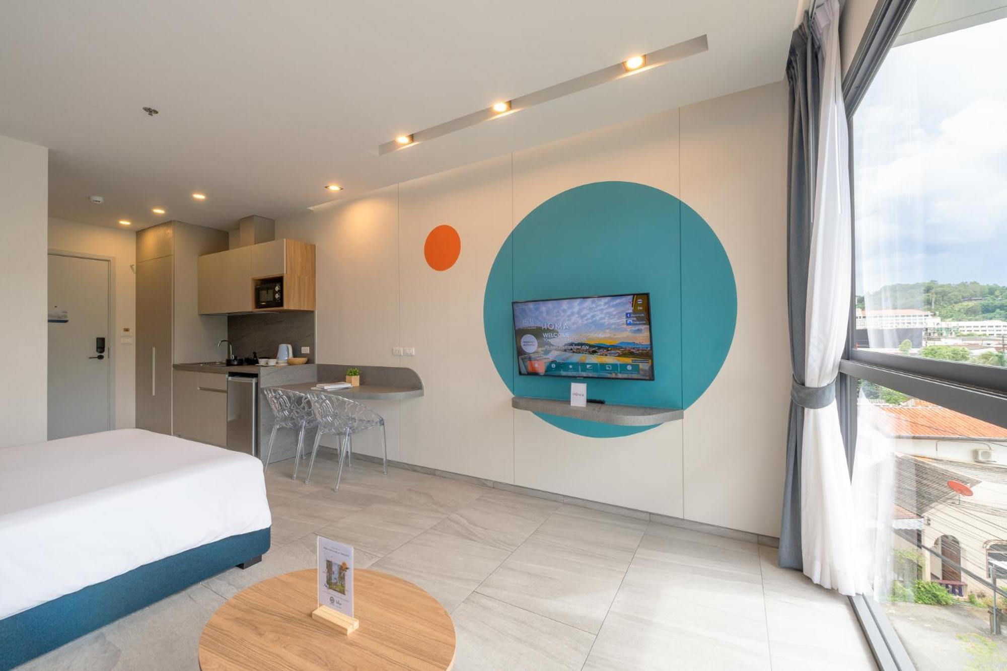 Hotell Homa Town 4*